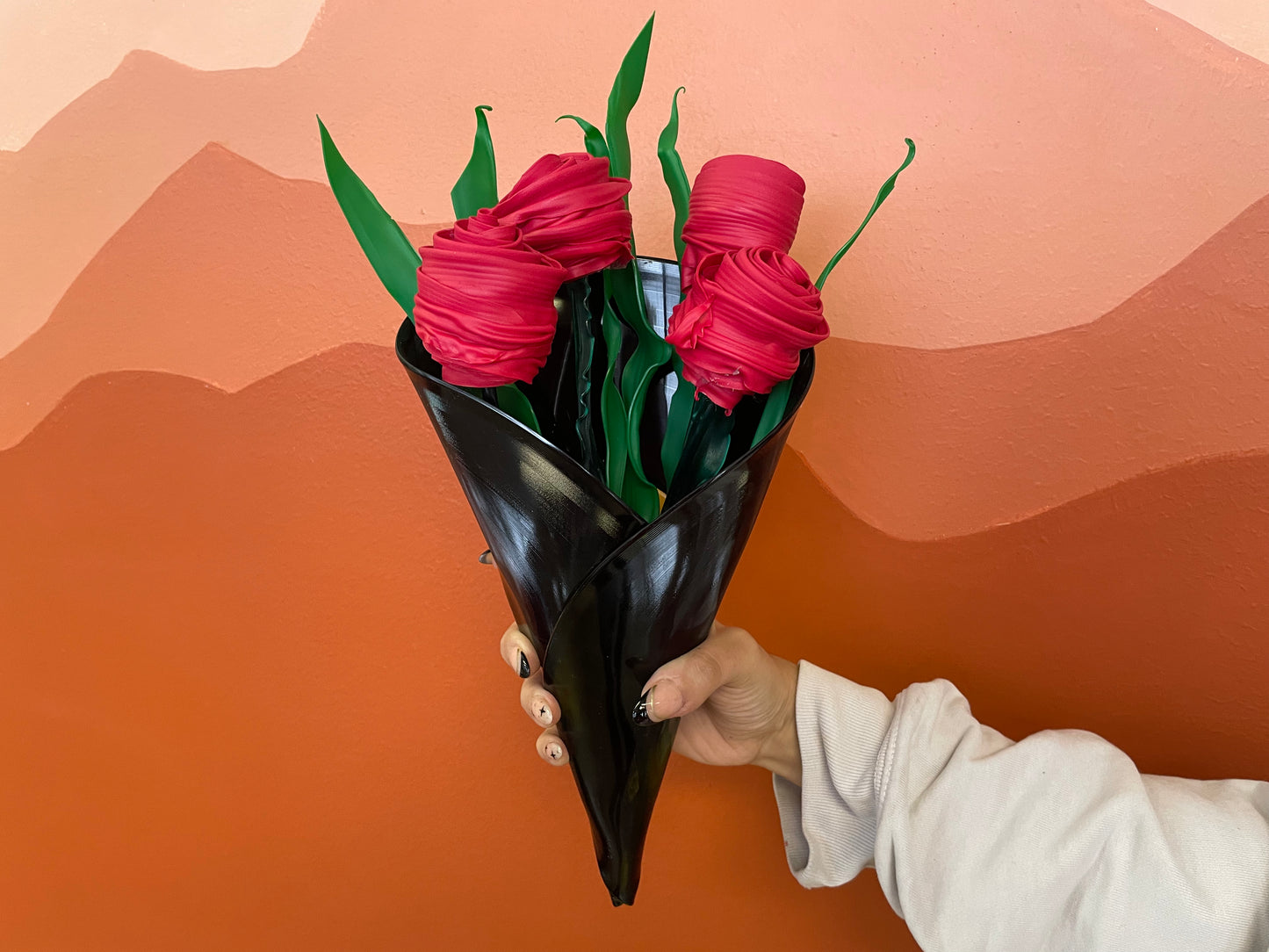 Recycled Vinyl Flower Bouquet - Classic Red Roses